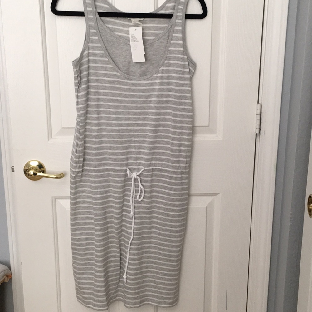 Nursing dress
